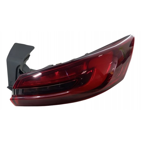 Lanterna Traseira Direita Fiat Fastback 2021 2025