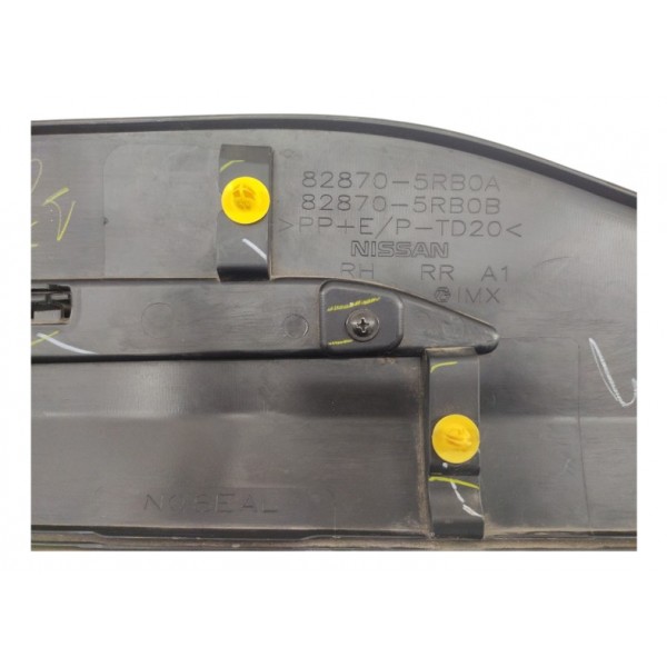 Friso Porta Traseira Ld Nissan Kicks 2017 2019 Original